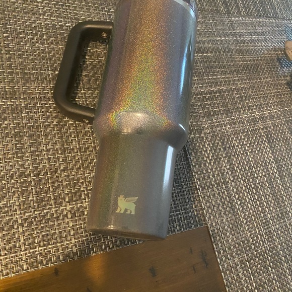 Stanley 40oz Midnight Glitz - Picture 6 of 8